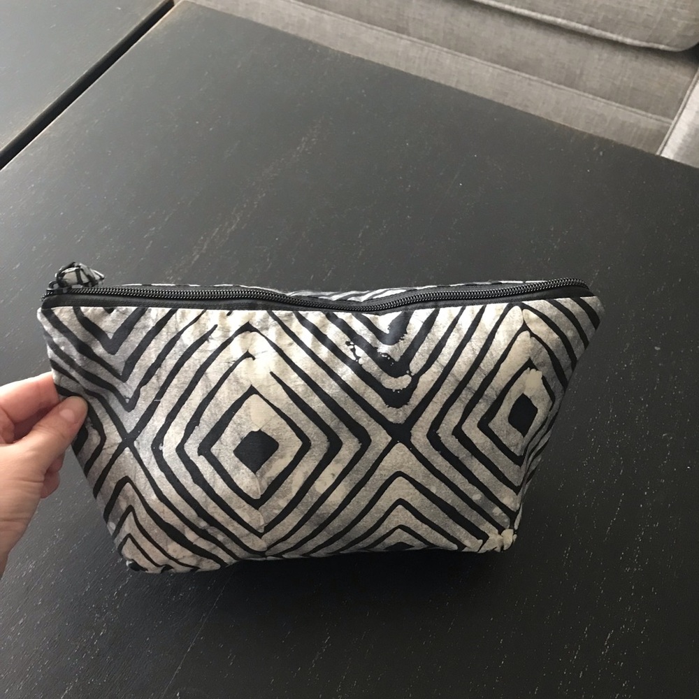 Queen Alaffia Makeup Bag Made in Ghana